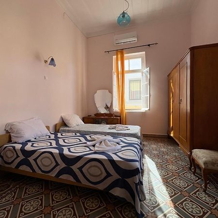 Shared House , Private Rooms With Garden La Canea Exterior foto