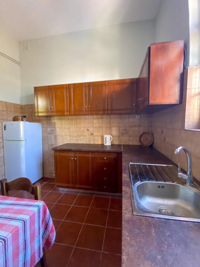 Shared House , Private Rooms With Garden La Canea Exterior foto